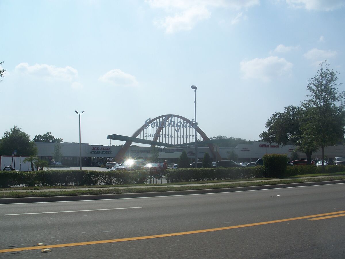 Southgate Shopping Center and its arch in Lakeland, photographed in 2011